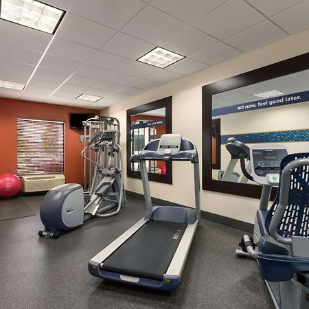 Hampton Inn Belle Vernon Екстериор снимка